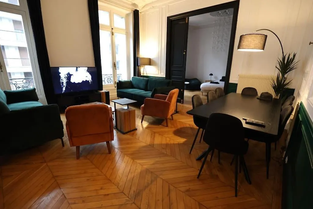 Dolce Dimora Suite - Champs Elysees Paris 0*,  France
