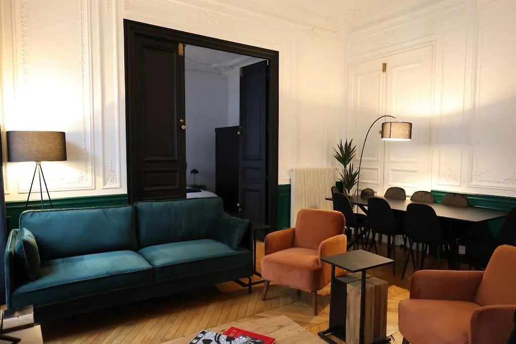 Apartment Dolce Dimora Suite - Champs Elysees Paris